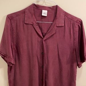 Short sleeved buttondown purple shirt